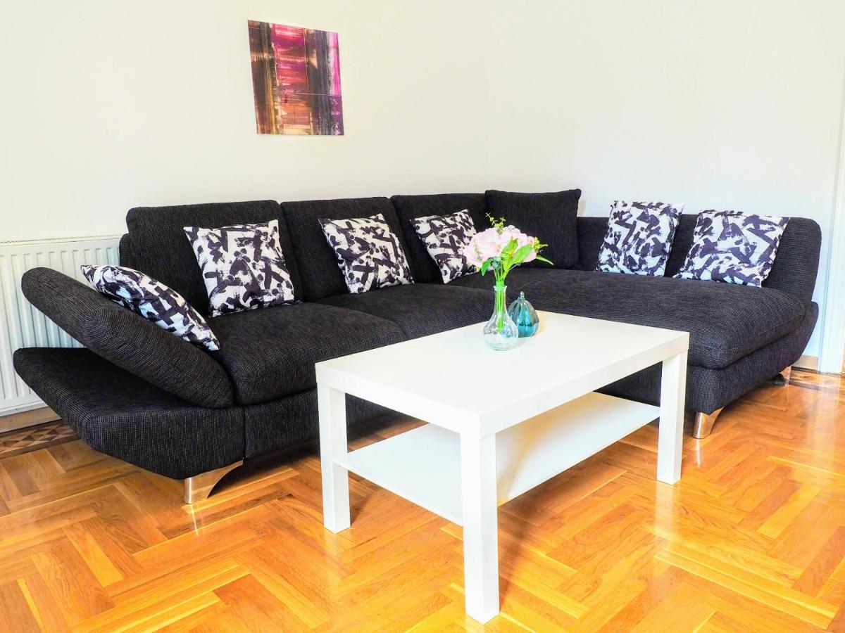 City Villa Schoenbrunn Apartments - Contactless 24H Check-In Wien Exteriör bild