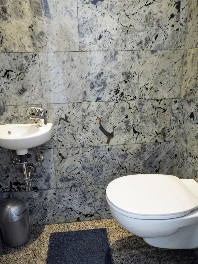 City Villa Schoenbrunn Apartments - Contactless 24H Check-In Wien Exteriör bild