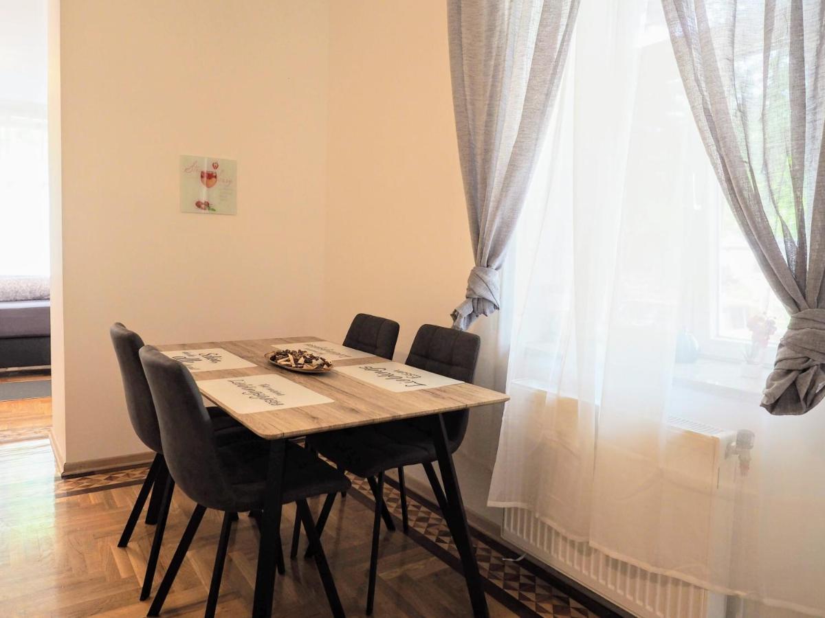 City Villa Schoenbrunn Apartments - Contactless 24H Check-In Wien Exteriör bild