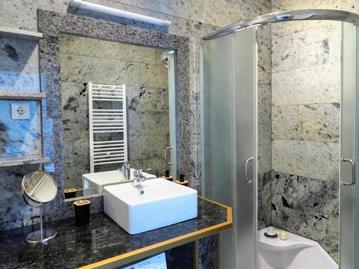 City Villa Schoenbrunn Apartments - Contactless 24H Check-In Wien Exteriör bild