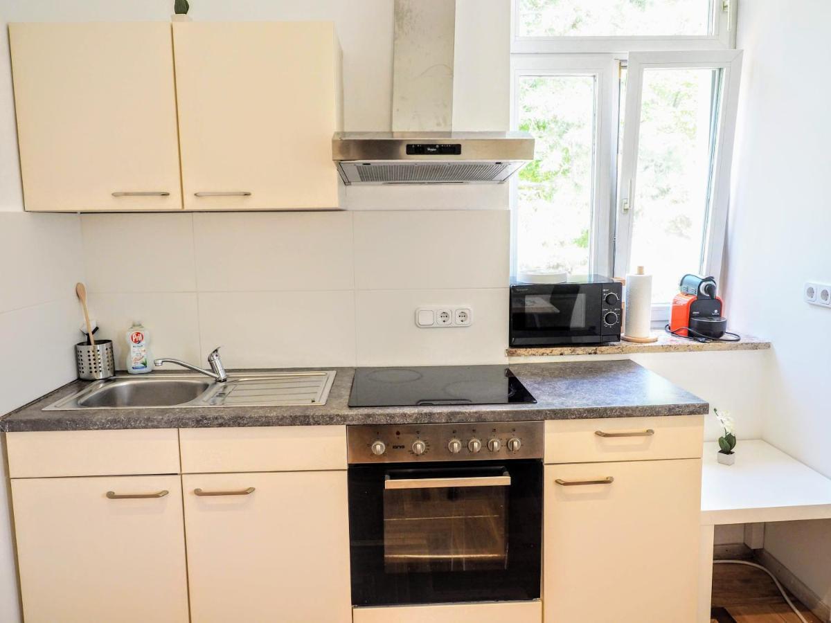 City Villa Schoenbrunn Apartments - Contactless 24H Check-In Wien Exteriör bild