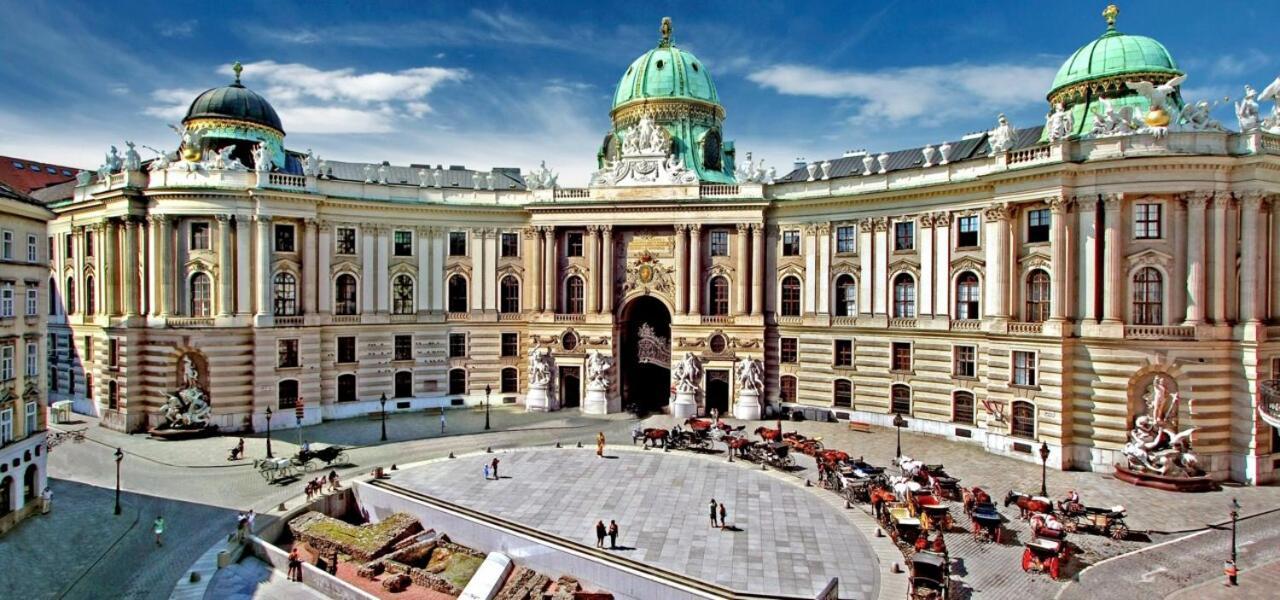 City Villa Schoenbrunn Apartments - Contactless 24H Check-In Wien Exteriör bild